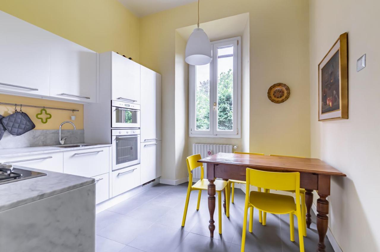 Stibbert & Statuto Elegant Flat With Balcony Apartamento
